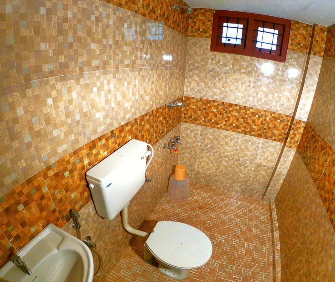 Shalom Palace Kochi Extérieur photo